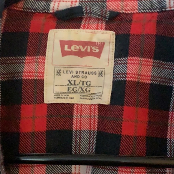 Long sleeved snap button Levi flannel - Picture 2 of 3